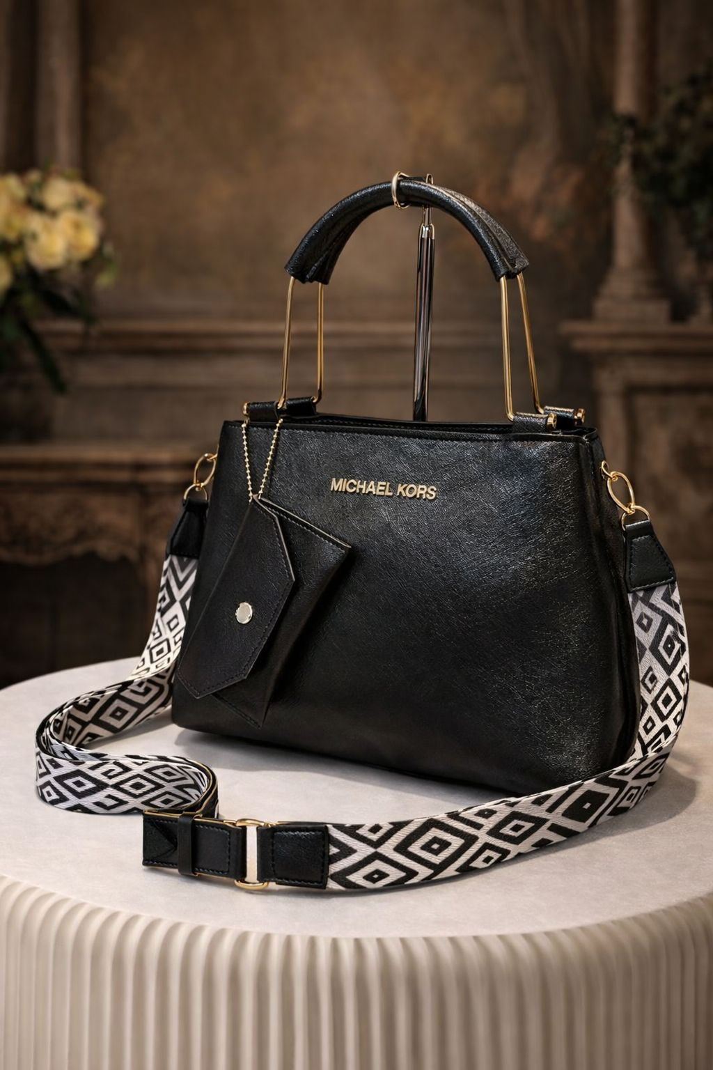 Michael Kors (MK) Jumbo Bag – Premium Metal Handle Edition